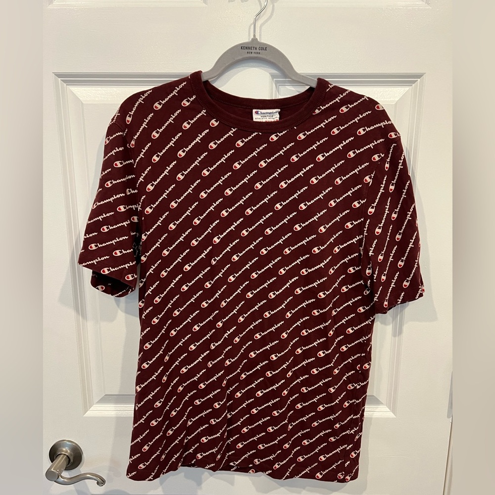 Champion T-shirt Men’s Medium Maroon All Over Print Logo Heritage Collection